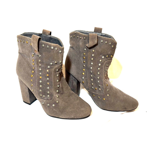 rui21 Shoes - Women's 6-7 Studded Booties Ankle Boots gray faux suede block heel cowgirl party